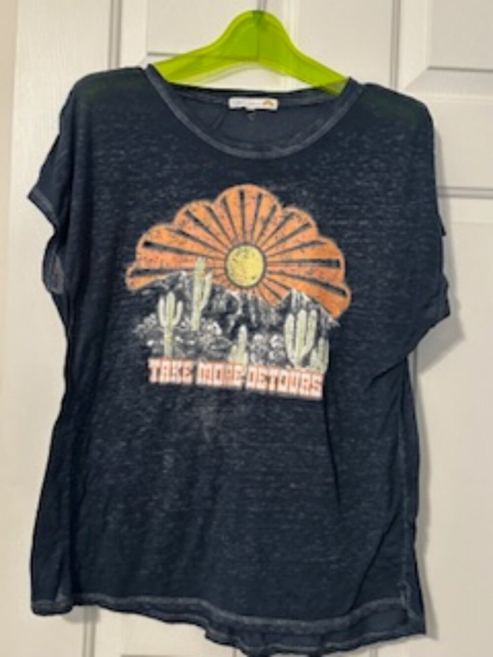 Burnout, lightweight, short sleeve shirt Sz